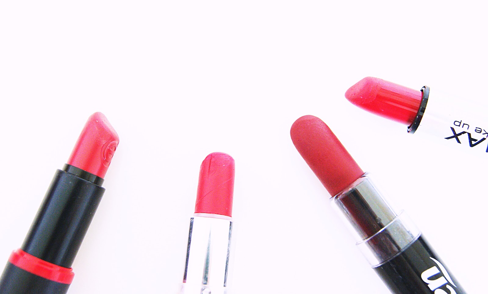 Mijn favoriete lipstick kleuren voor het najaar Mijn favoriete lipstick kleuren voor het najaar