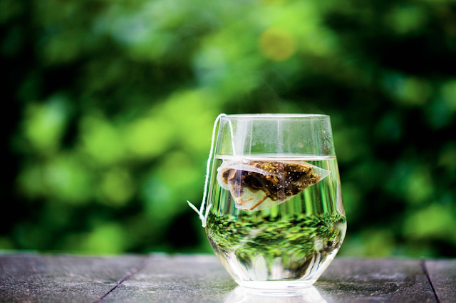 voordelen van het drinken van groene thee in mok