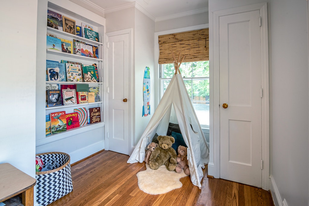 inrichten van een kinderkamer met tent