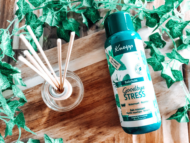 Kneipp Goodbye Stress Geurstokjes & Badschuim