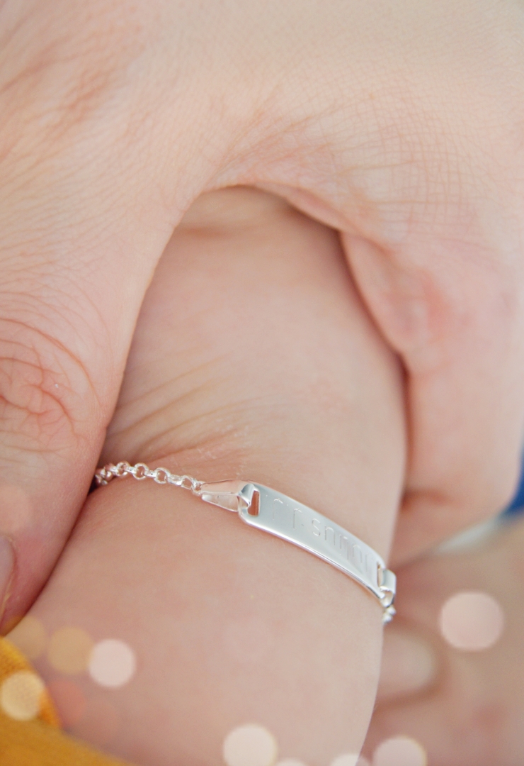 Kayasieraden moederdag gegraveerde armbanden set