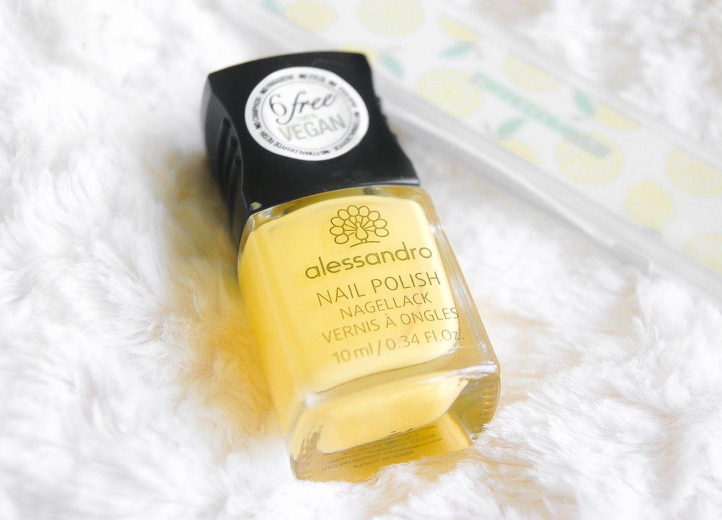 Elessandro nail polish Limoncello