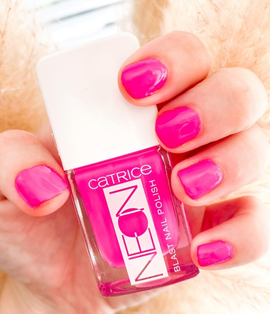 CATRICE Neon Blast Nail Polish 04 Flashing Pink